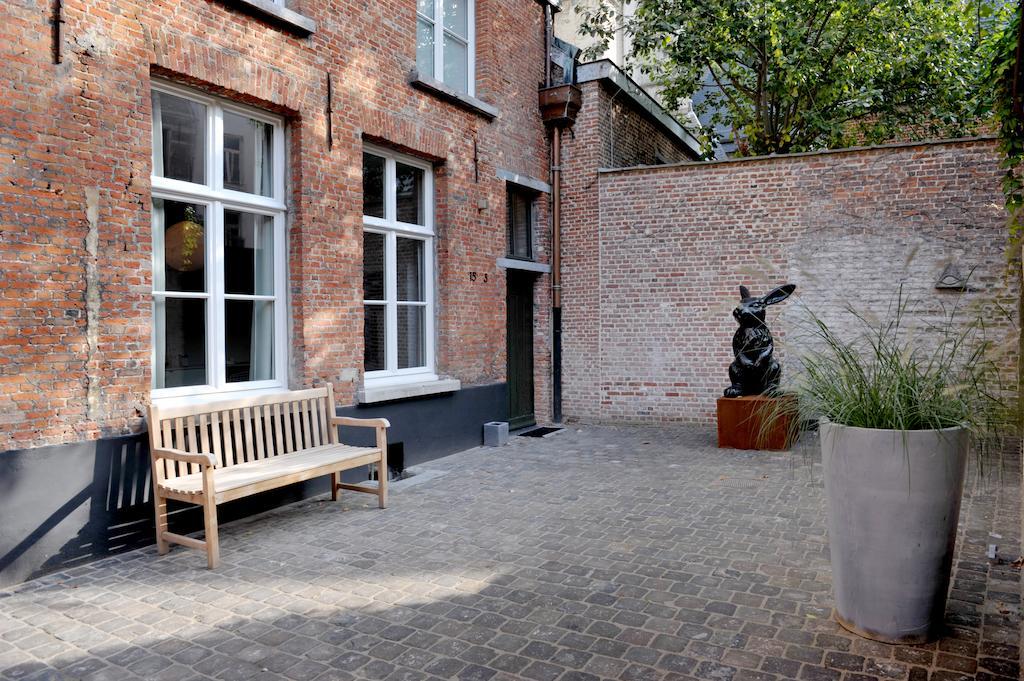 Guesthouse Bernardin أنتويرب الغرفة الصورة