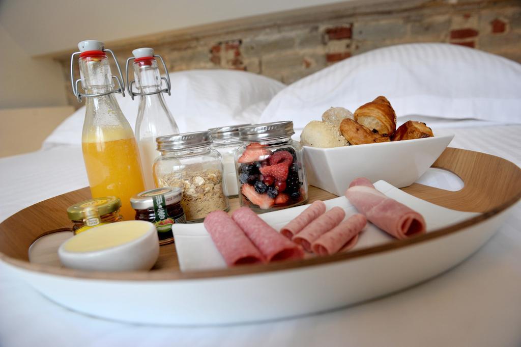 Guesthouse Bernardin أنتويرب الغرفة الصورة