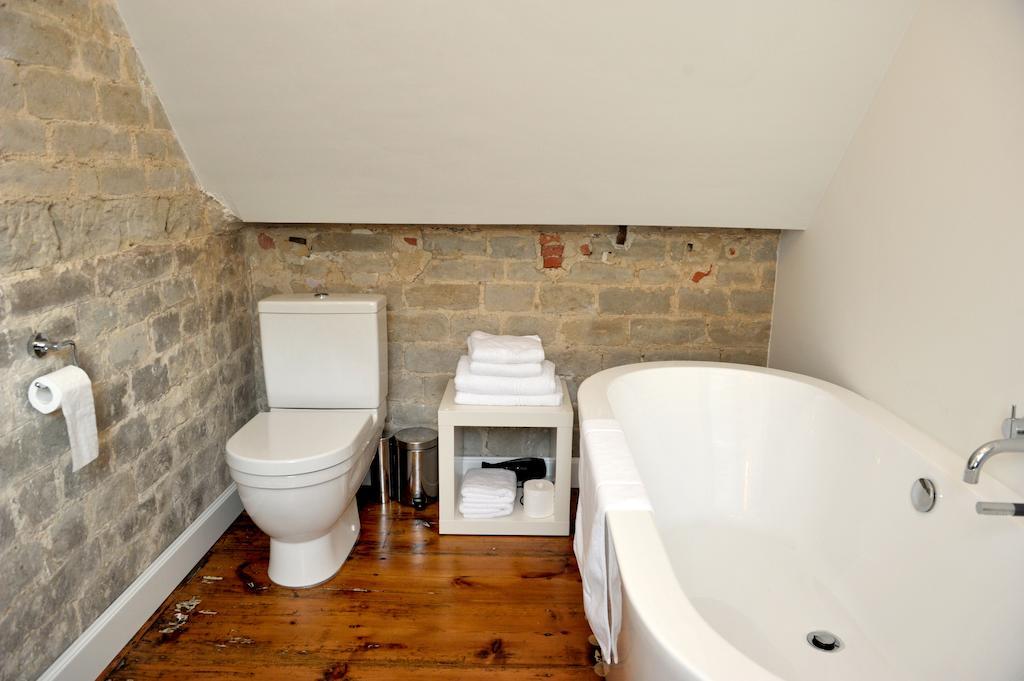 Guesthouse Bernardin أنتويرب الغرفة الصورة