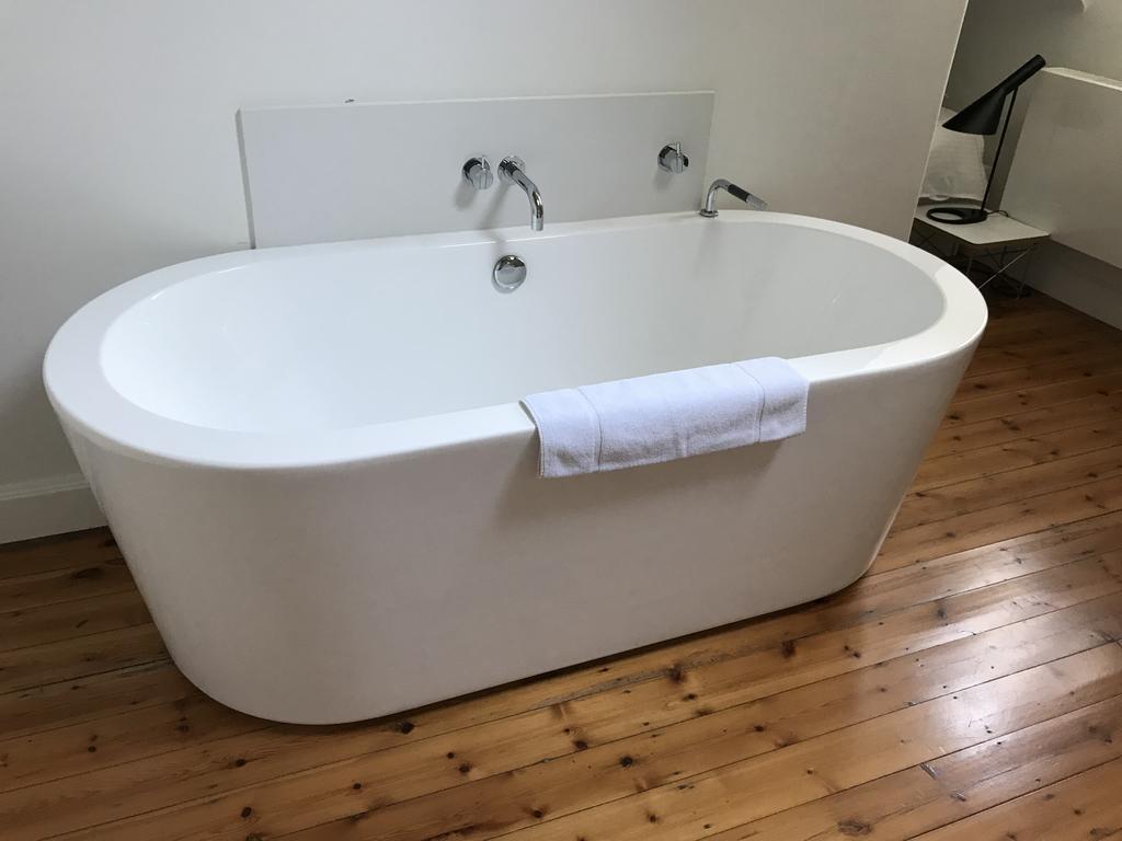 Guesthouse Bernardin أنتويرب المظهر الخارجي الصورة